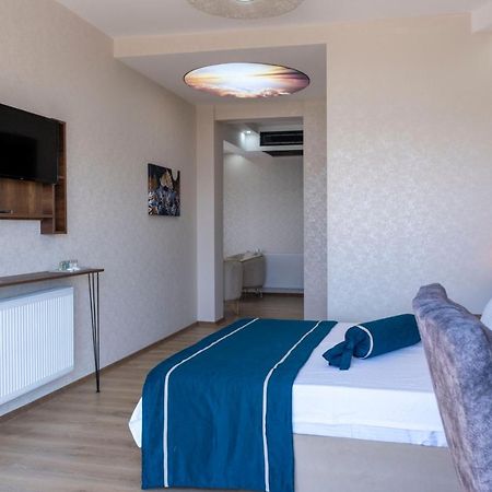Akan Otel Sunset Измир Екстериор снимка