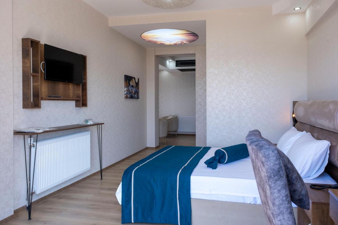 Akan Otel Sunset Измир Екстериор снимка