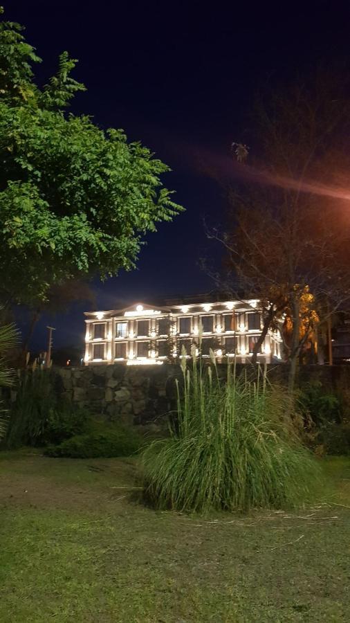 Akan Otel Sunset Измир Екстериор снимка
